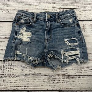 American Eagle Outfitters Blue Distressed Jean Shorts size 0